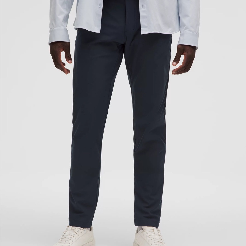 Lululemon Black Men's Comission Slim Pants